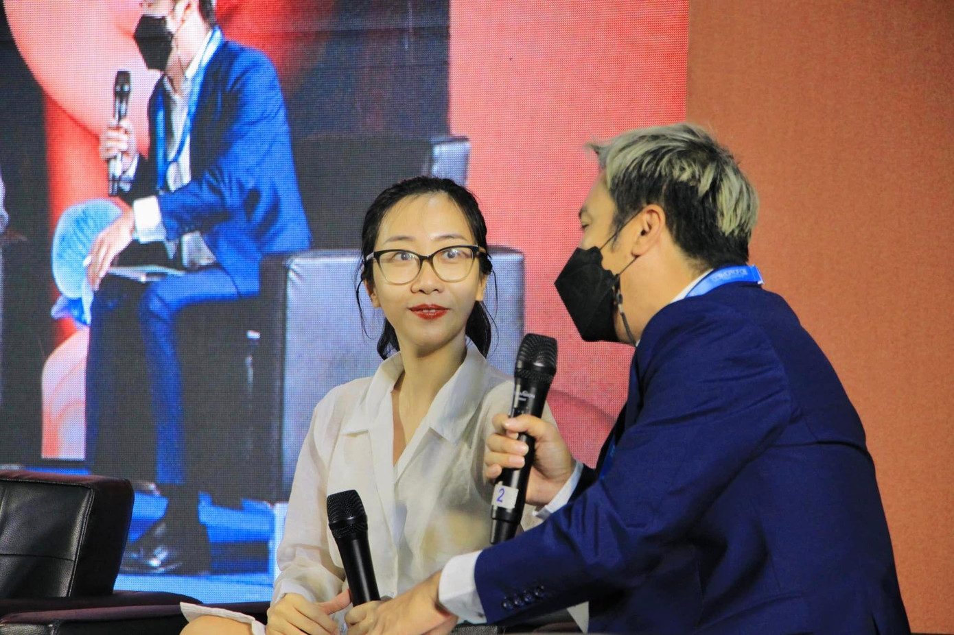 Thư Đỗ làm diễn giả tại triển lãm mỹ phẩm Cosmoprof tại Bangkok