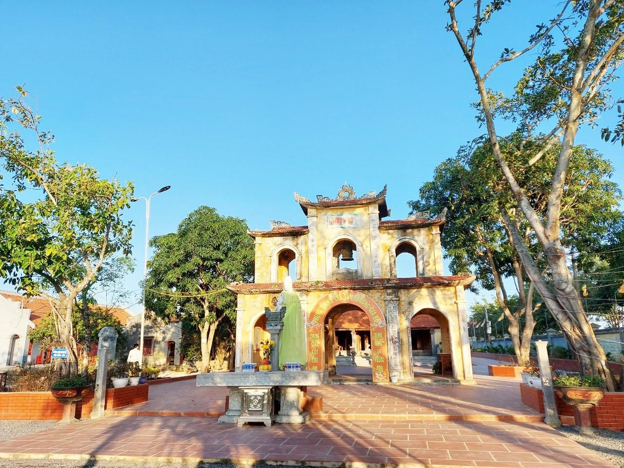 Chùa Vích Chùa Vích