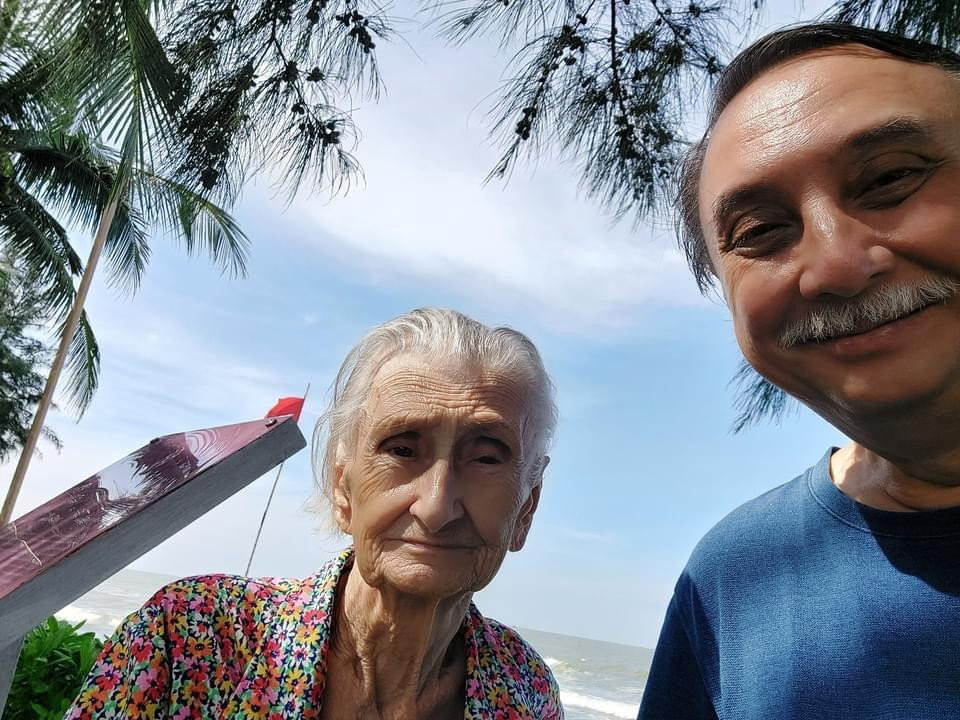 Anh Bê Lô Nguyễn Đặng và mẹ Jutka ở Thanh Hóa