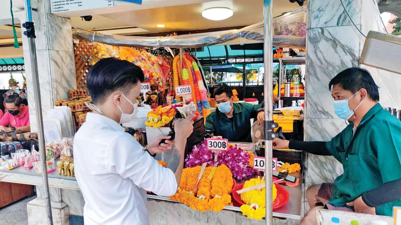 Phan Thanh Tùng tự tay làm những video quảng bá du lịch Thái Lan trên kênh Tùng Chill của mình Phan Thanh Tùng tự tay làm những video quảng bá du lịch Thái Lan trên kênh Tùng Chill của mình