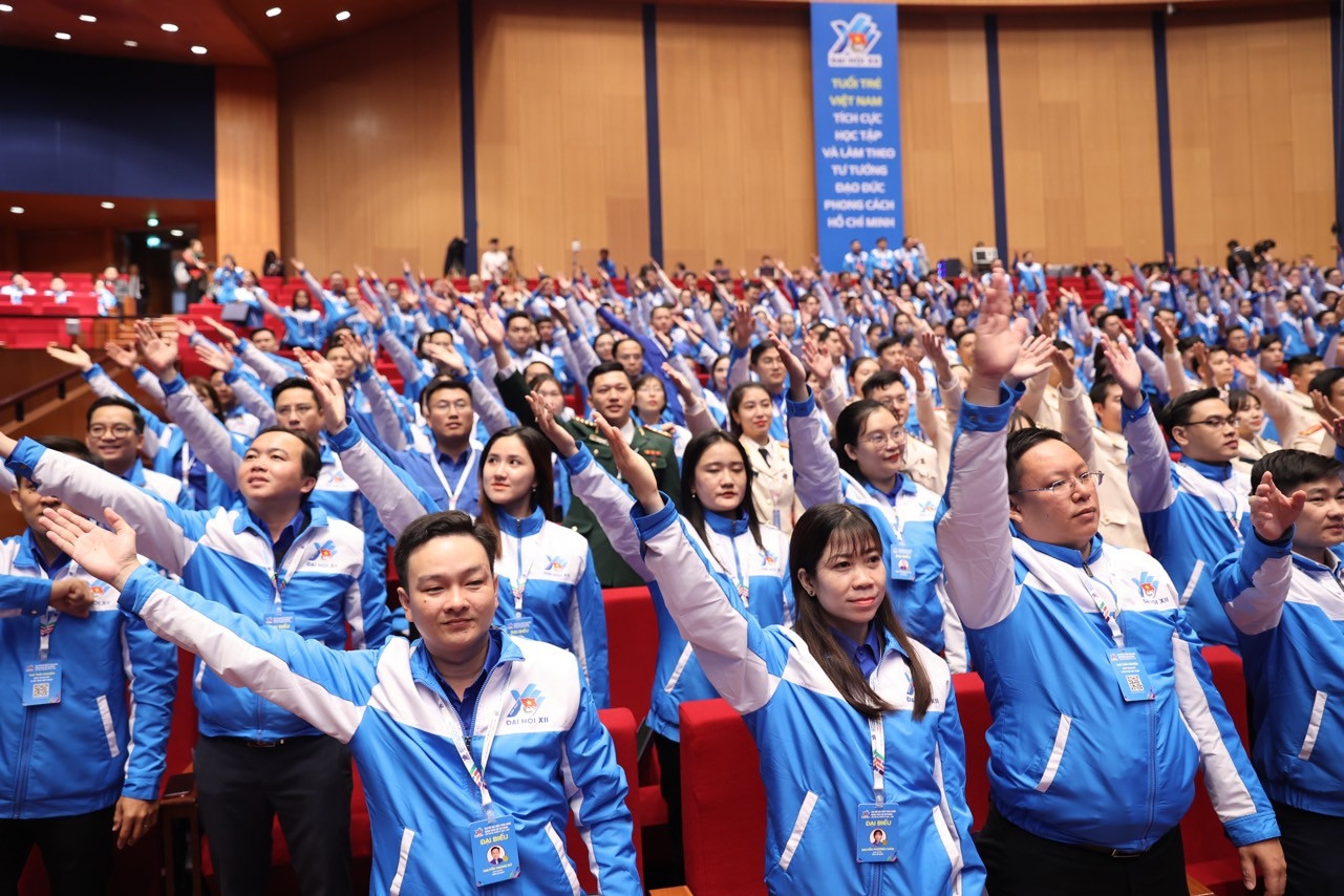 Thủ tướng Chính phủ Phạm Minh Chính đối thoại với thanh niên về chủ đề “Xây dựng nguồn nhân lực trẻ chất lượng cao đáp ứng kỷ nguyên 4.0”. Ảnh: Như Ý Thủ tướng Chính phủ Phạm Minh Chính đối thoại với thanh niên về chủ đề “Xây dựng nguồn nhân lực trẻ chất lượng cao đáp ứng kỷ nguyên 4.0”. Ảnh: Như Ý