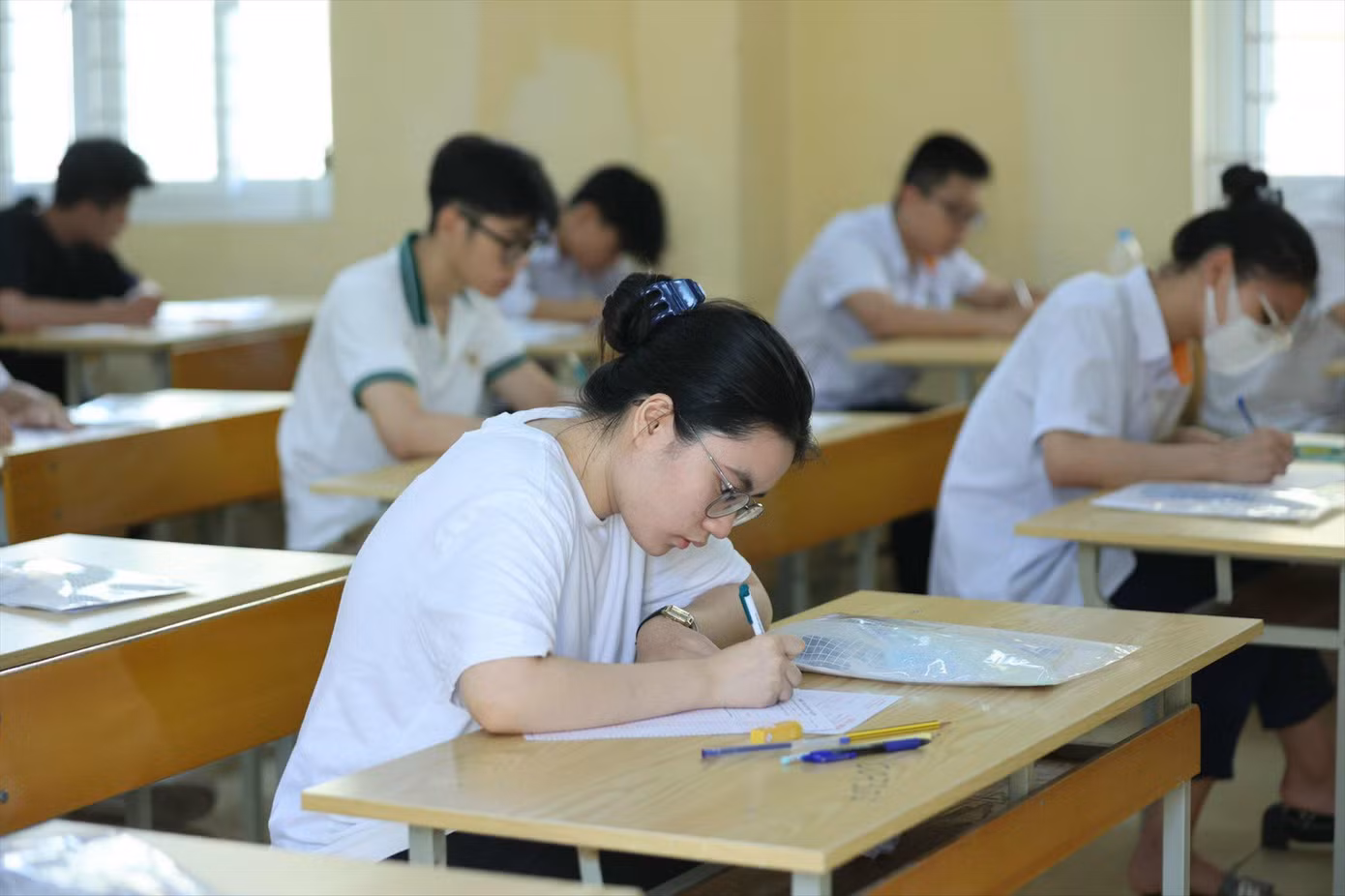 Lãnh đạo Bộ GD&amp;ĐT yêu cầu thành phố Hà Nội sớm có giải pháp xây dựng trường lớp, đáp ứng nhu cầu người học