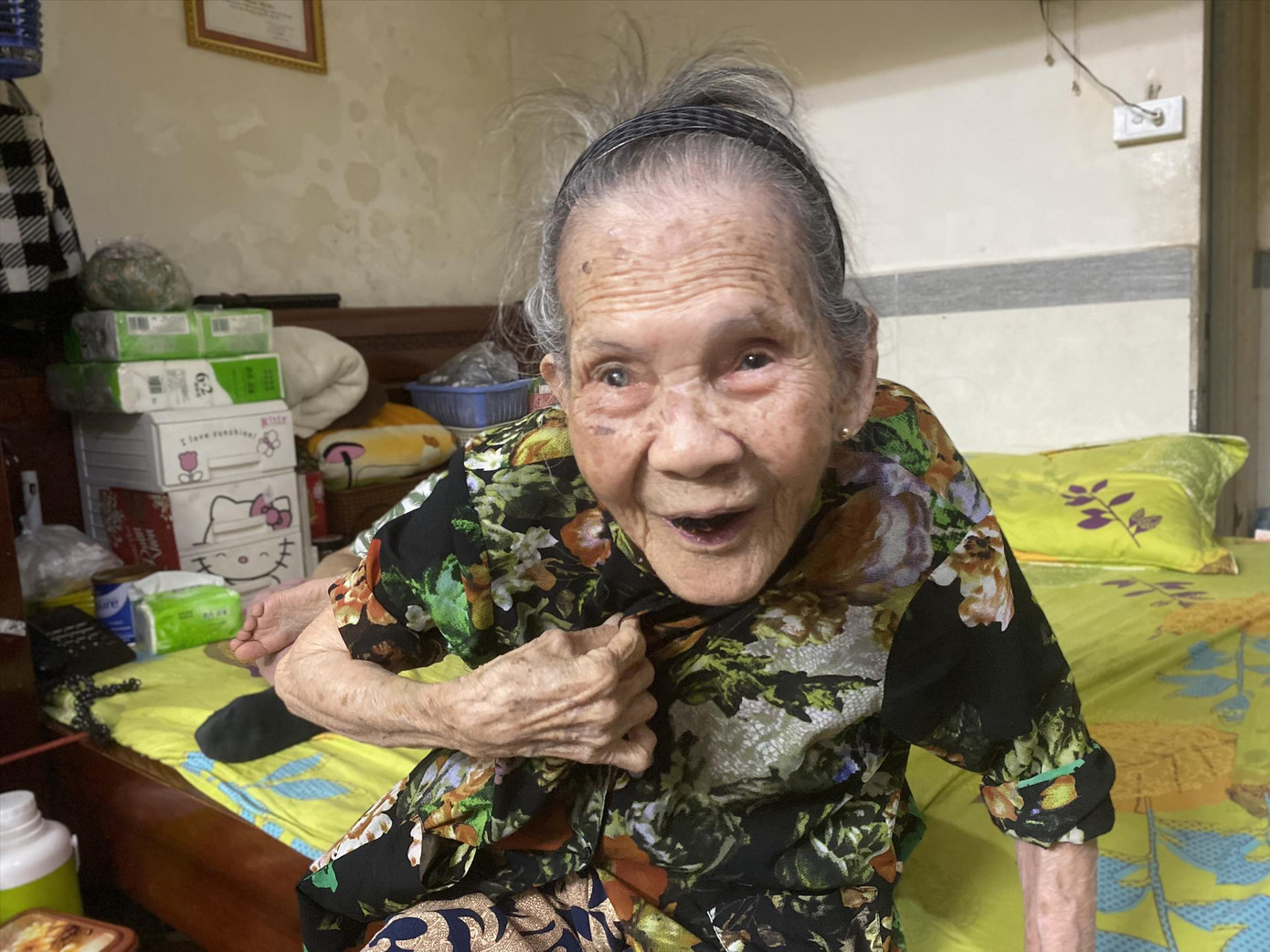 Cụ bà Phạm Thị Bắc – lão niên trăm tuổi duy nhất tại phố Hàng Chỉ