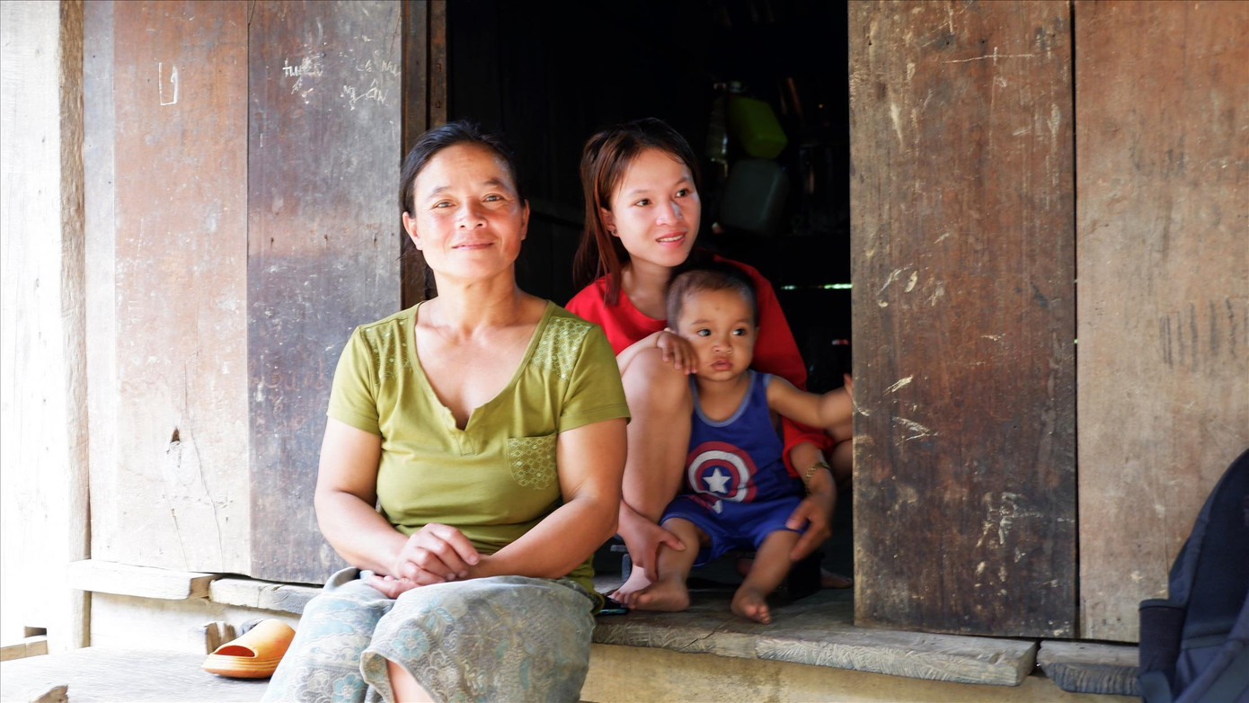 Chị A Lăng Vônh hạnh phúc khi về Việt Nam làm dâu 25 năm Ảnh: Nguyễn Thành Chị A Lăng Vônh hạnh phúc khi về Việt Nam làm dâu 25 năm Ảnh: Nguyễn Thành