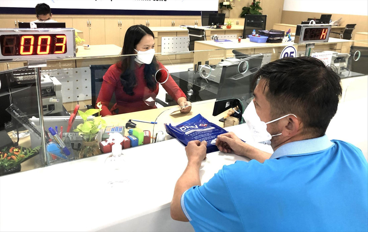 Đại diện nhiều doanh nghiệp tại Bình Dương kêu khó tiếp cận vốn vay ưu đãi 2% ảnh: H.C