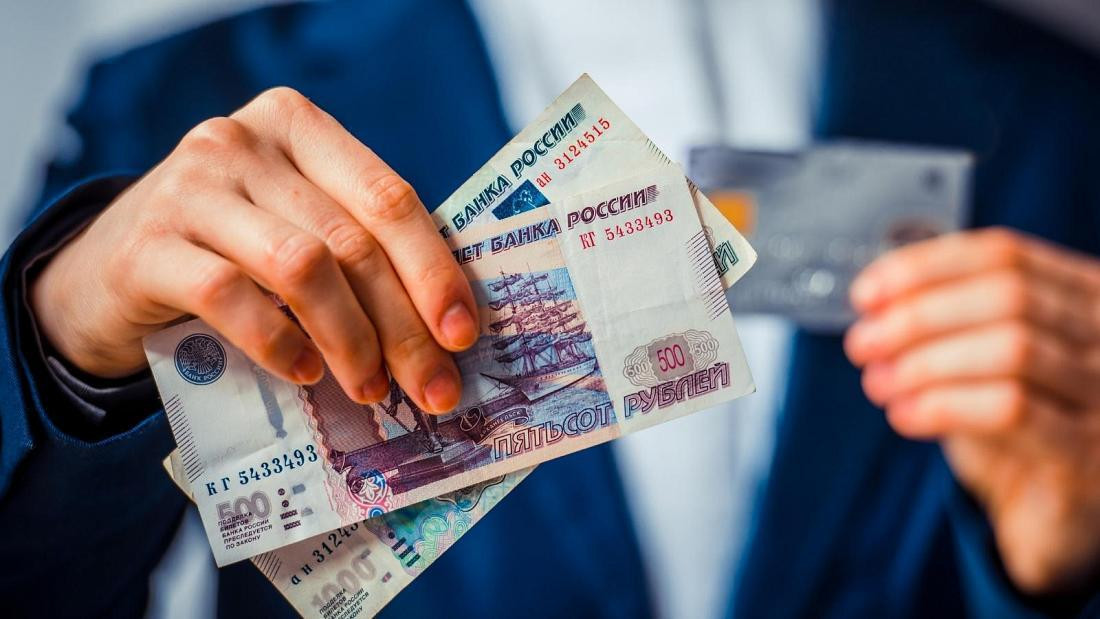 Bộ trưởng Tài chính Nga Anton Siluanov nói: “Nếu chúng tôi không được thanh toán bằng ngoại tệ, chúng tôi sẽ trả bằng tiền rúp”