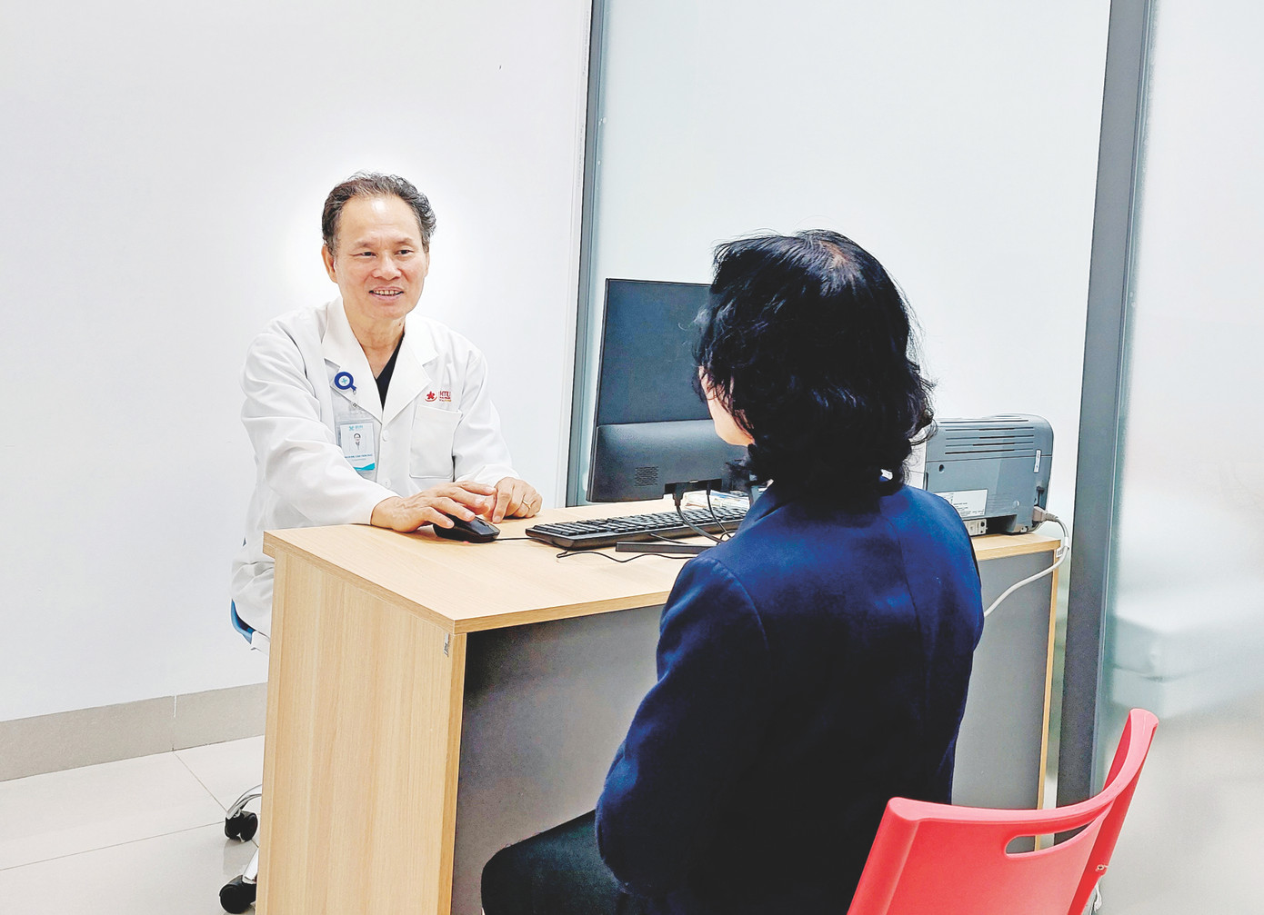 GS Cao Tiến Đức tư vấn, thăm khám bệnh GS Cao Tiến Đức tư vấn, thăm khám bệnh