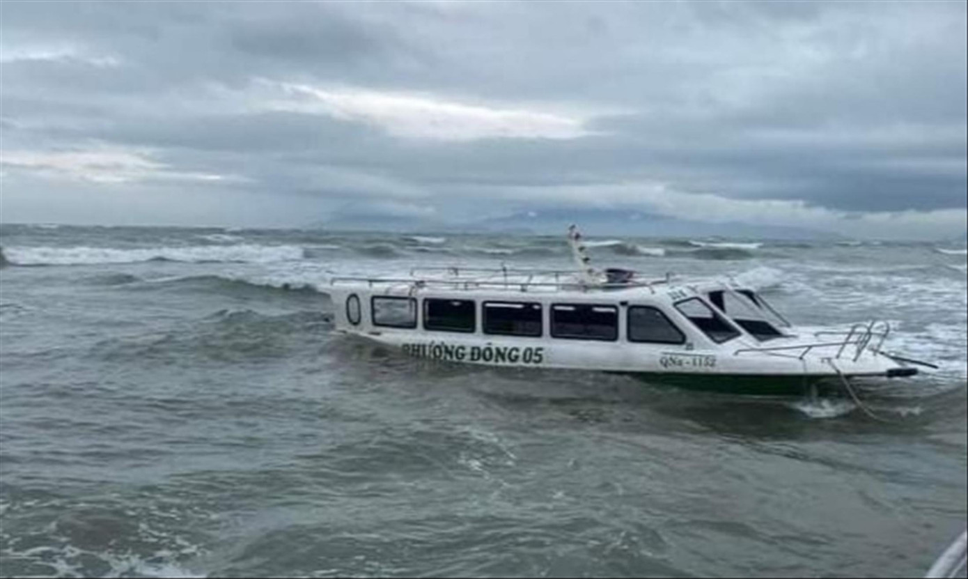 Chiếc ca nô gặp nạn vào chiều 26/2