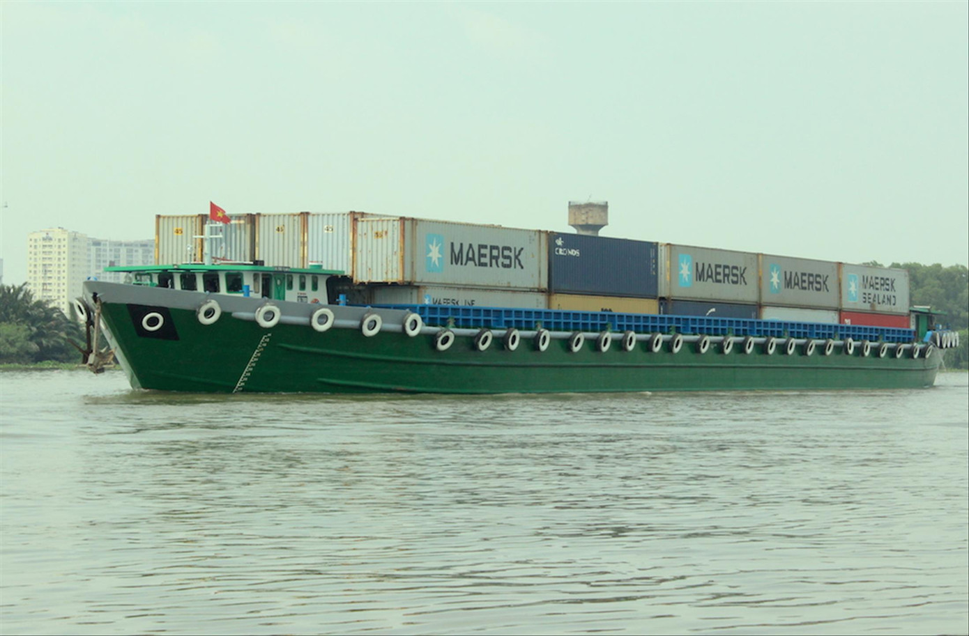 Để chuyển hàng bằng đường biển, các DN cần phải đảm bảo chất lượng sản phẩm, đồng thời có giấy chứng ngạch an toàn thực phẩm Để chuyển hàng bằng đường biển, các DN cần phải đảm bảo chất lượng sản phẩm, đồng thời có giấy chứng ngạch an toàn thực phẩm