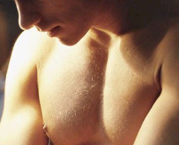 Cả thanh niên tuổi 