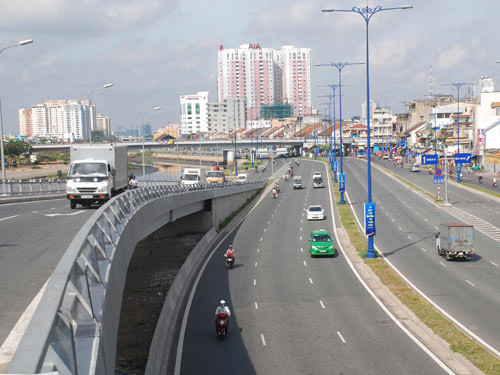 Nguyên nhân đầu tiên dẫn đến đầu tư công kém hiệu quả là cơ chế xin – cho