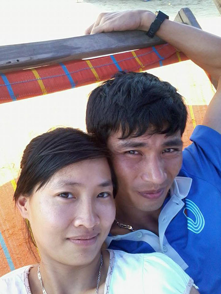 Chỉ 2 tuần nữa chàng sẽ đưa nàng về dinh. Ảnh: FB