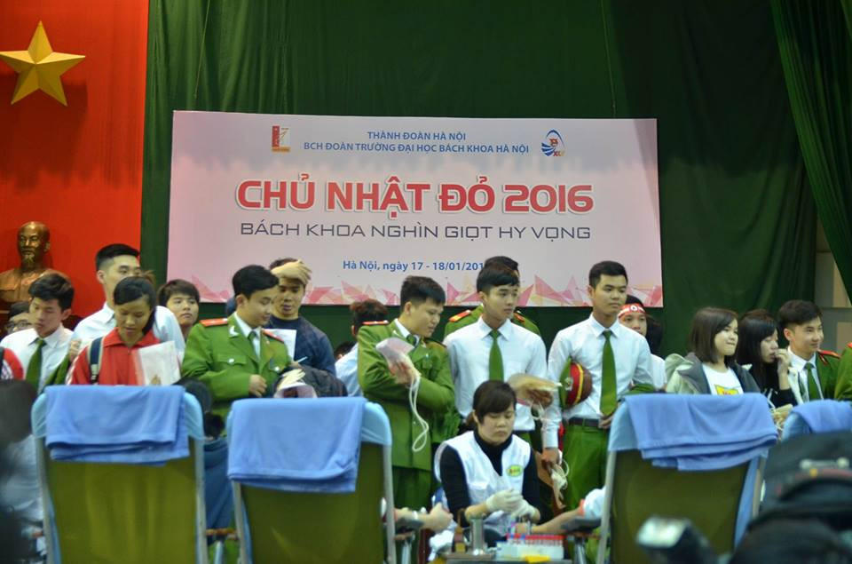 Chủ Nhật Đỏ 2016 đã tiếp nhận 11.763 đơn vị máu ảnh 21