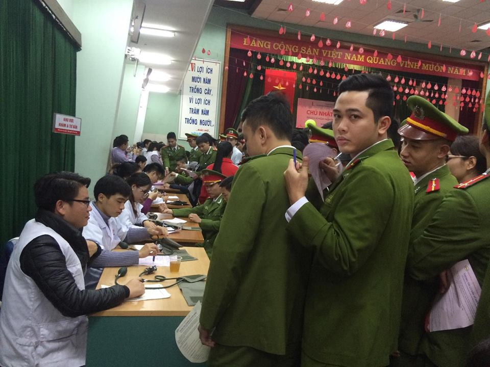 Chủ Nhật Đỏ 2016 đã tiếp nhận 11.763 đơn vị máu ảnh 68