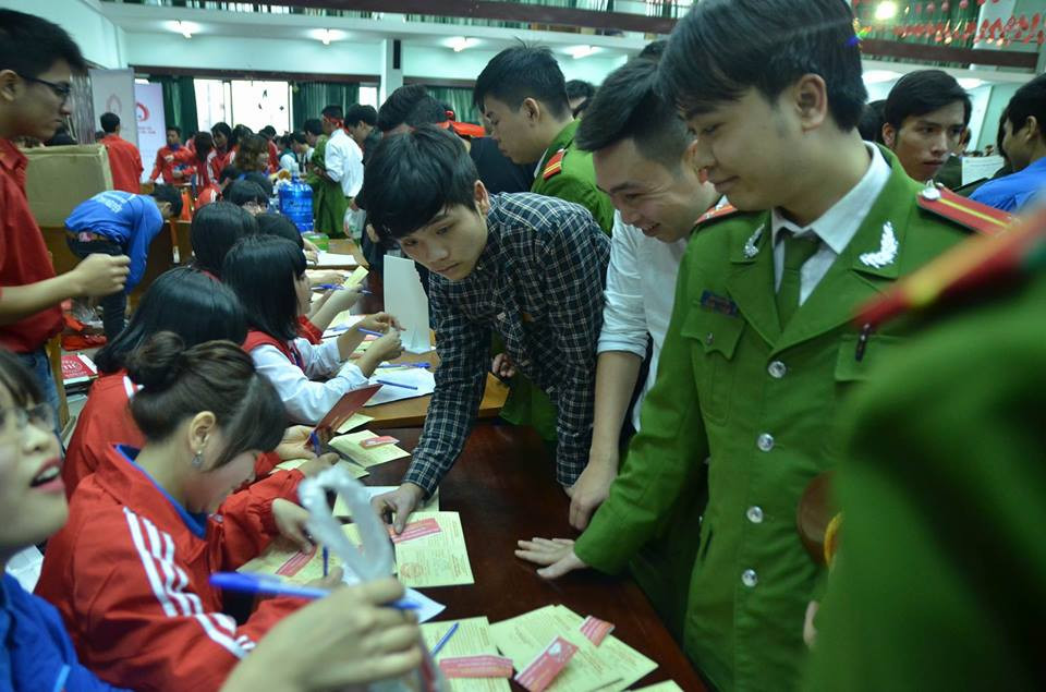 Chủ Nhật Đỏ 2016 đã tiếp nhận 11.763 đơn vị máu ảnh 26