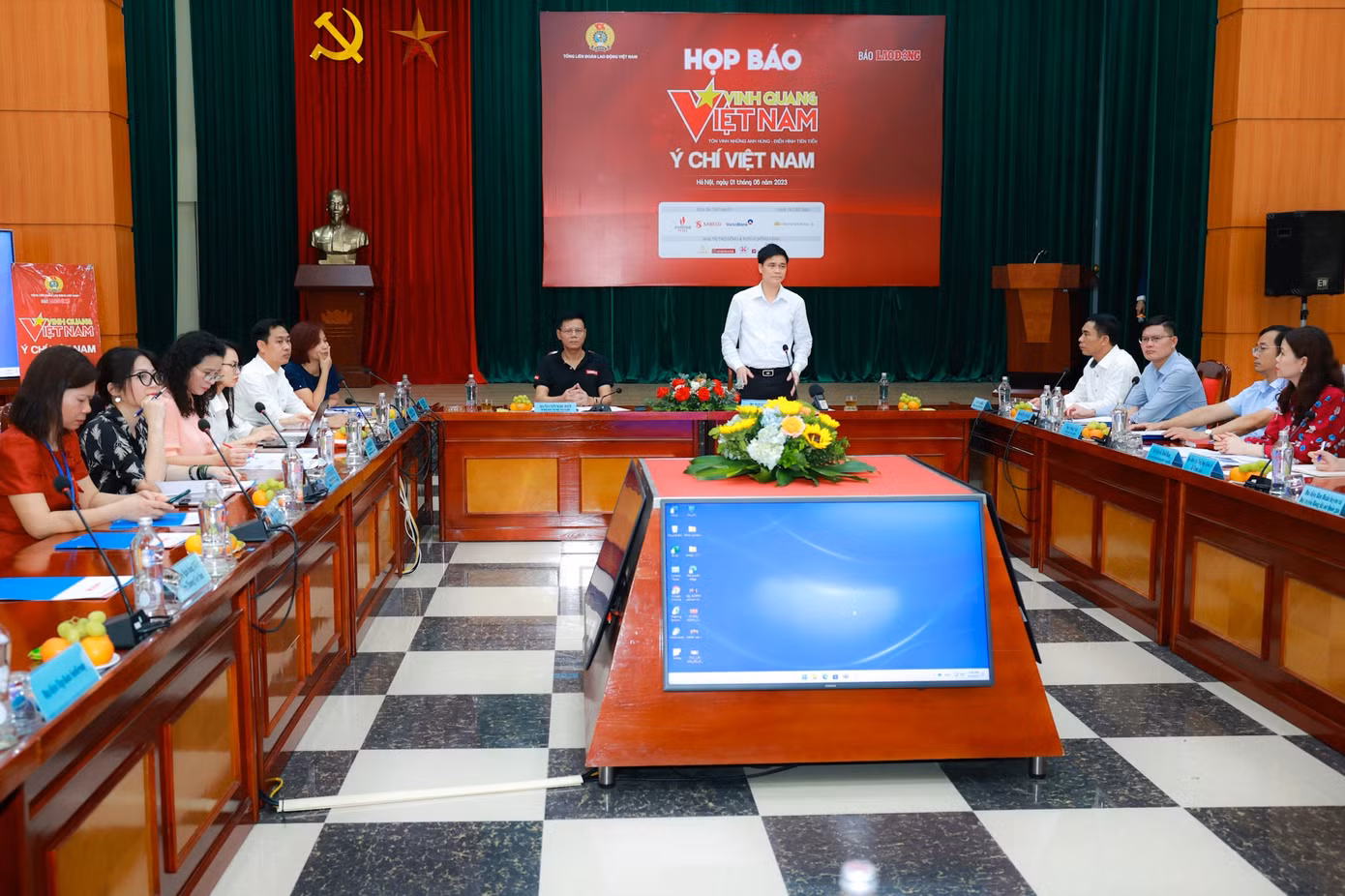 Toàn cảnh buổi họp báo chiều ngày 01/6 Toàn cảnh buổi họp báo chiều ngày 01/6