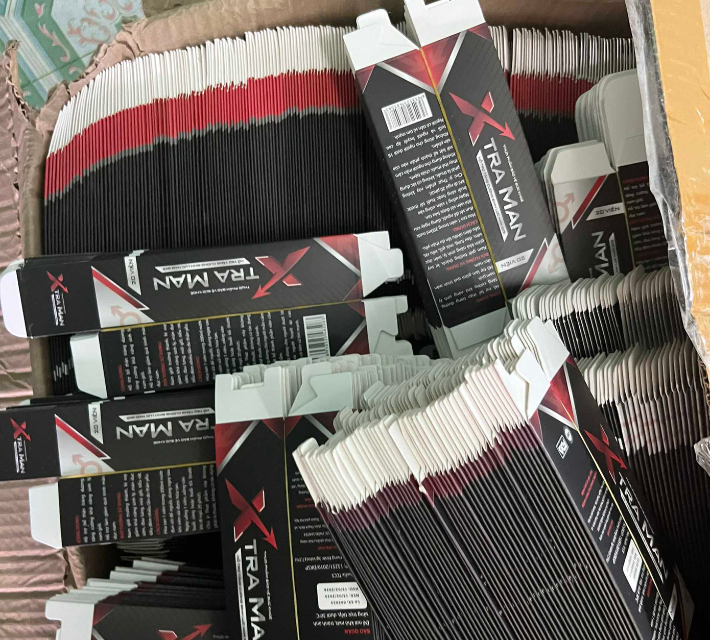 Số sản phẩm cơ quan chức năng phát hiện tại cơ sở sản xuất Số sản phẩm cơ quan chức năng phát hiện tại cơ sở sản xuất