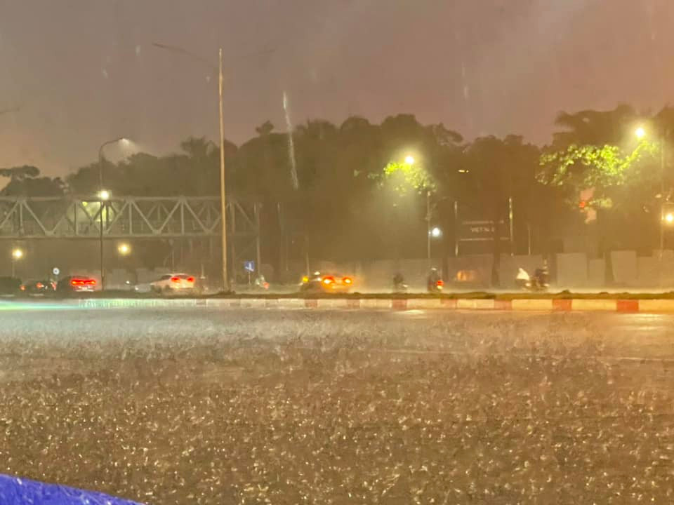 Khu vực sân vận động Mỹ Đình