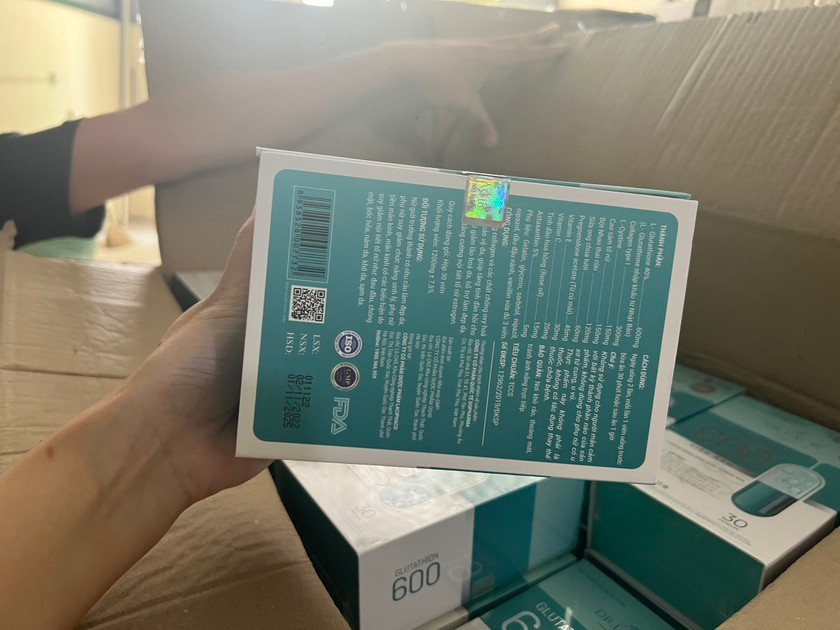 Số sản phẩm Đoàn công tác phát hiện tại cơ sở kinh doanh nghi là giả. Số sản phẩm Đoàn công tác phát hiện tại cơ sở kinh doanh nghi là giả.