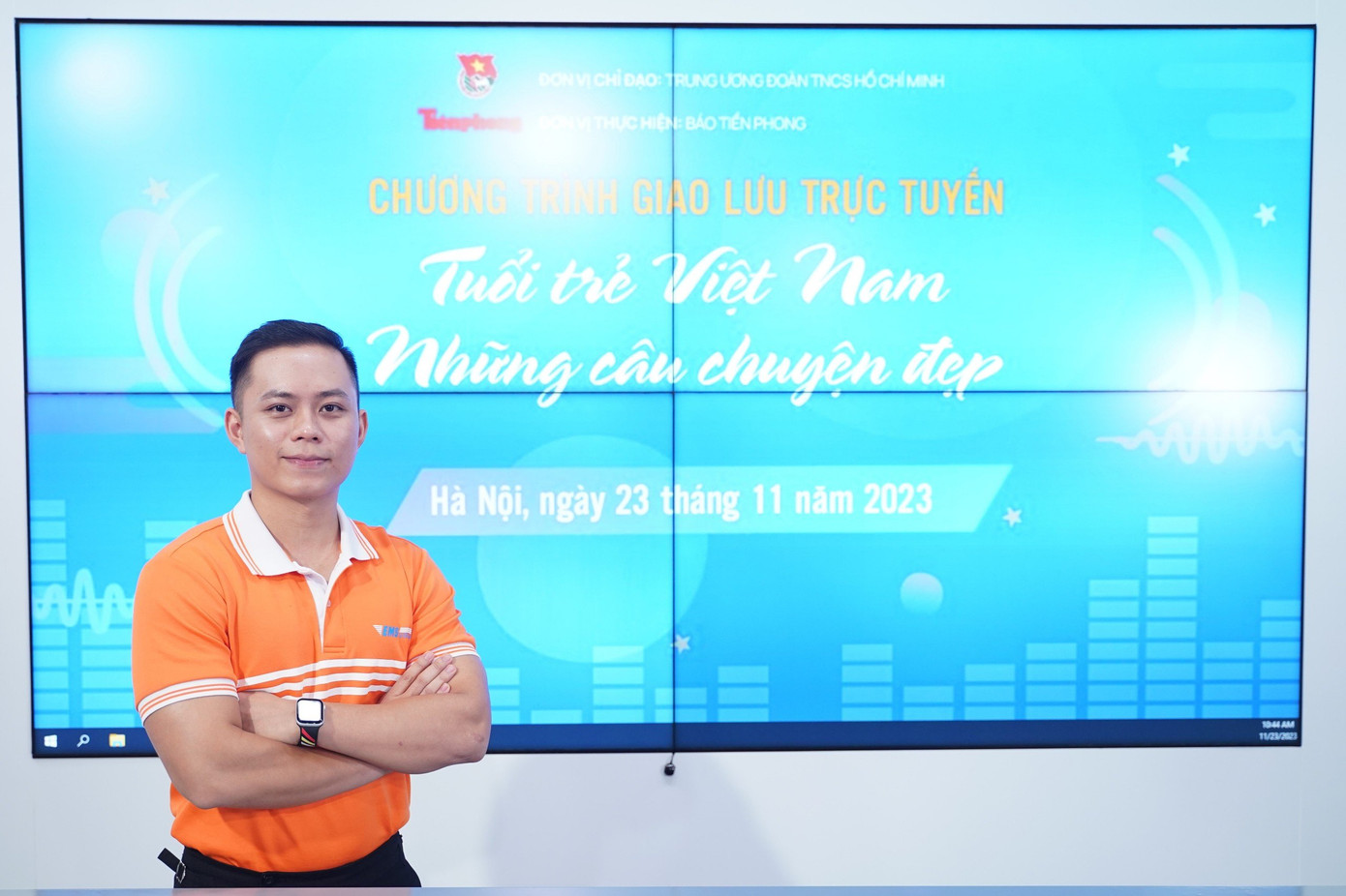 "Anh Bưu Tá Vạn Năng" Phùng Trọng Hiệp. Ảnh: Nguyễn Bắc