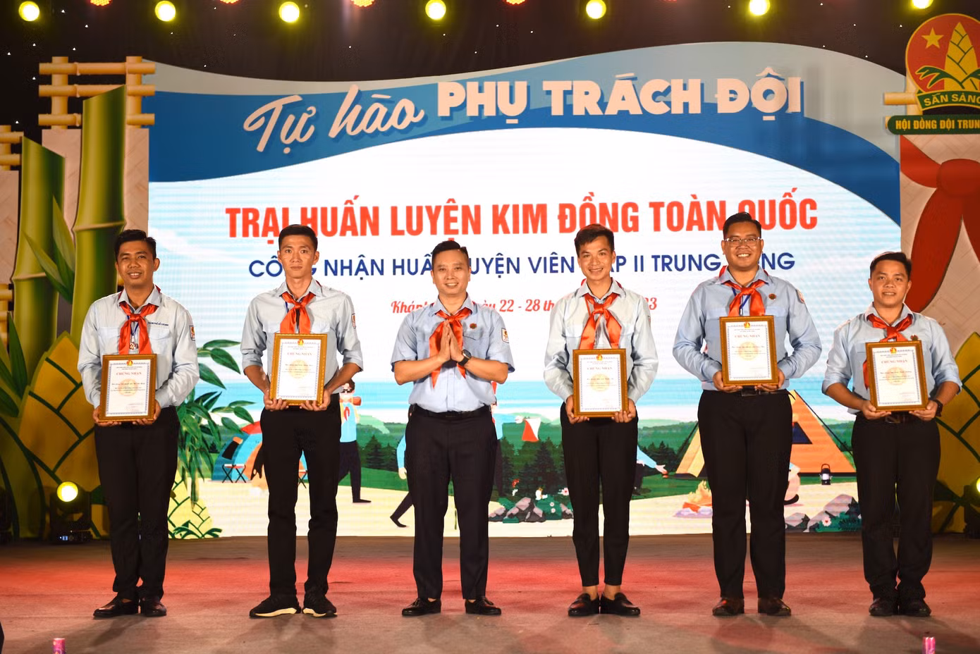 Tuyên dương 5 tỉnh, thành Đoàn đã chuẩn bị rất tốt các điều kiện để trại sinh tham gia Trại huấn luyện.