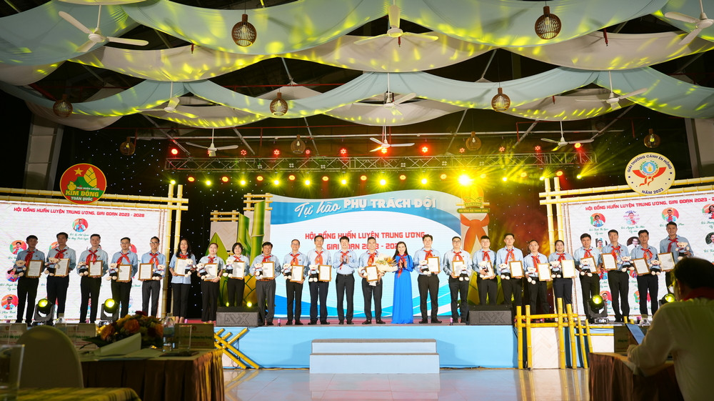 Thành lập Hội đồng Huấn luyện kỹ năng, nghiệp vụ công tác Đội cấp T.Ư