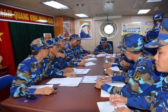 Tàu Hải quân Việt Nam hoàn thành tốt các khoa mục Diễn tập AUMX ảnh 1