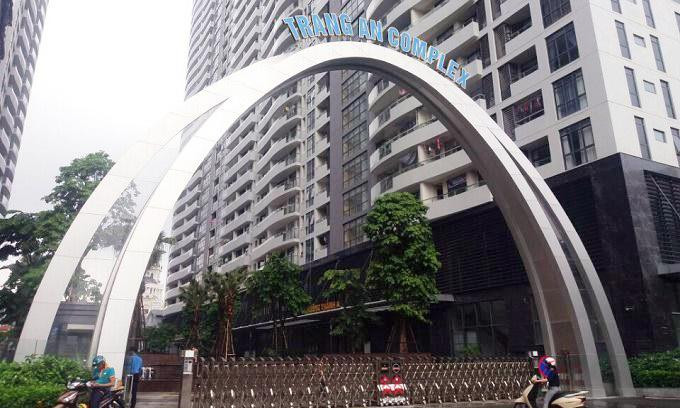 Dự án Khu hỗn hợp nhà ở, dịch vụ thương mại, văn phòng, trường học GP-Complex tại số 1 Phùng Chí Kiên (Cầu Giấy) do Công ty TNHH Đầu tư Toàn Cầu Tràng An làm chủ đầu tư, TTCP phát hiện dự án vi phạm quy hoạch xây dựng. Theo đó, tổng mặt bằng không có tầng kỹ thuật, phương án kiến trúc có thêm tầng kỹ thuật...