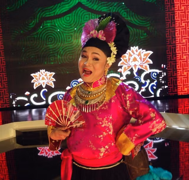  Xuân Hinh trong chương trình 