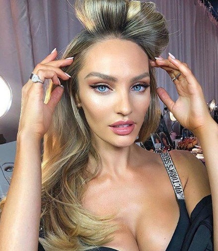 Hậu trường sôi động các mỹ nhân nội y Victoria's Secret trước giờ G ảnh 37