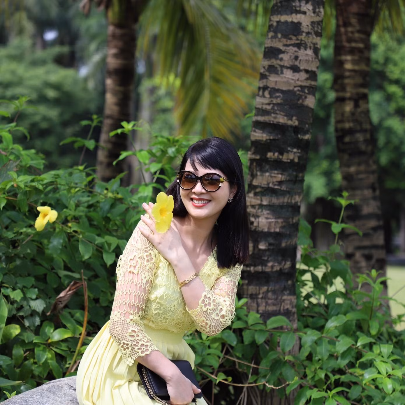 Ở tuổi 43, Tô Hương Lan vẫn sở hữu nhan sắc mặn mà, xinh đẹp.