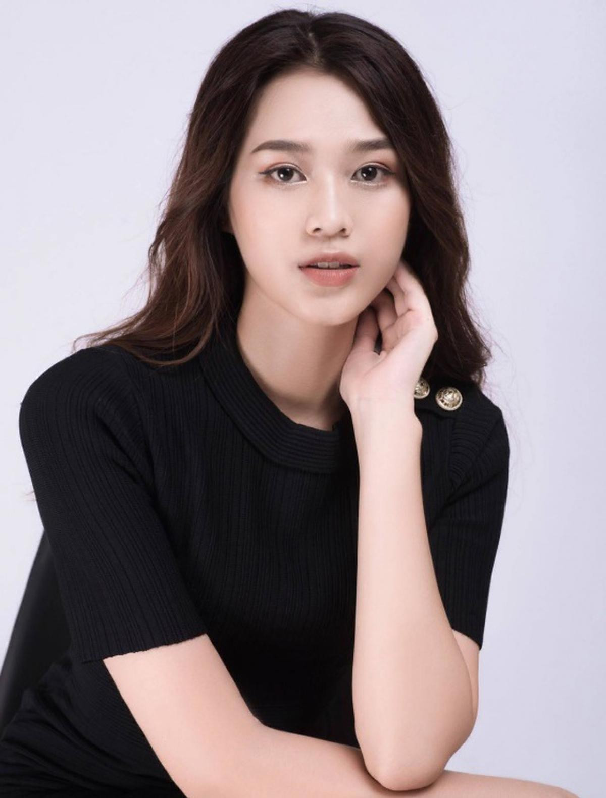 Hoa hậu Đỗ Thị Hà. Hoa hậu Đỗ Thị Hà.