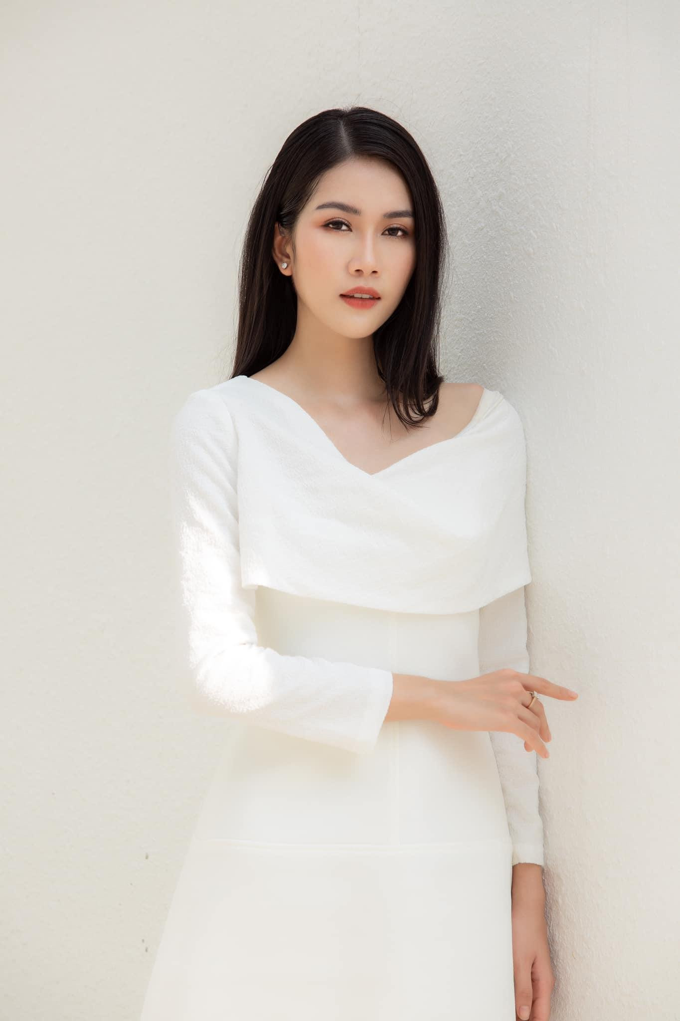 Phương Anh đang tích cực trau dồi các kỹ năng để đến với cuộc thi Hoa hậu Quốc tế 2020 tổ chức vào cuối năm nay tại Nhật Bản.