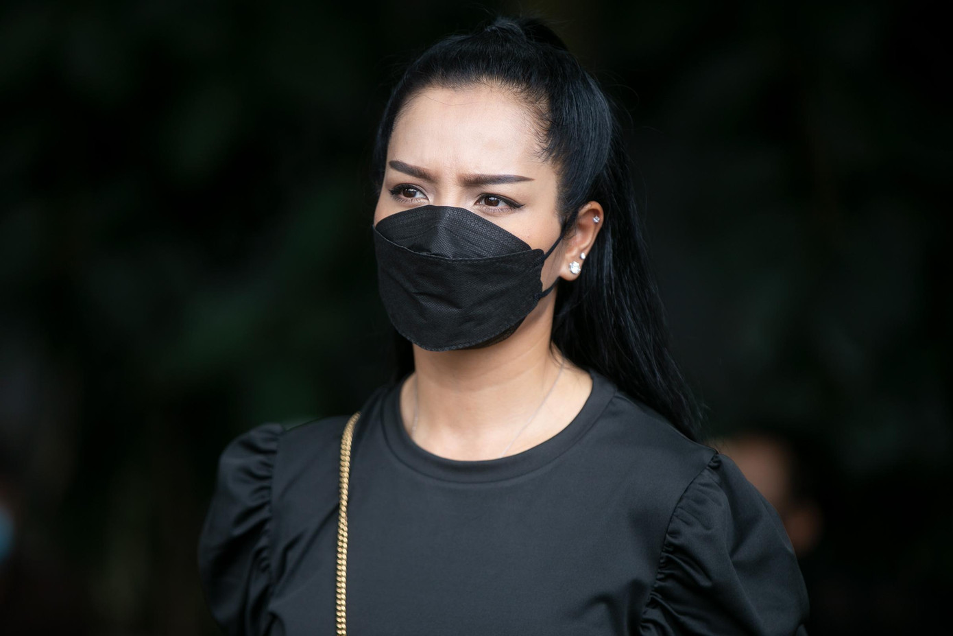 Cựu người mẫu Thúy Hằng khóc nhiều tại tang lễ của Thu Thủy. Trong khi đó Thúy Hạnh không thể có mặt tại tang lễ vì hiện tại TP. HCM đang thực hiện giãn cách xã hội.