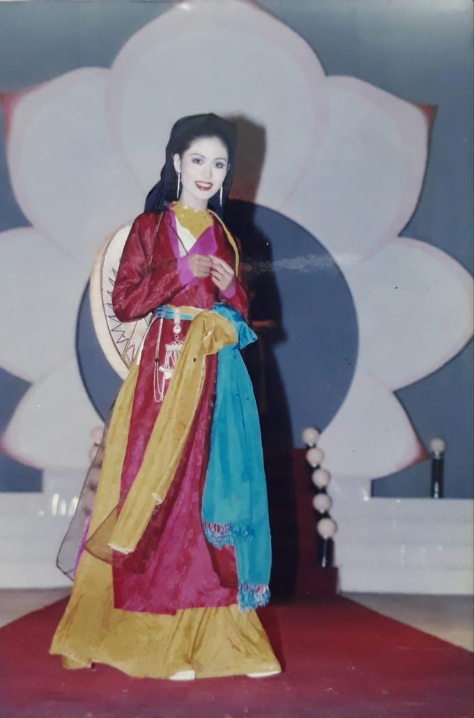 Vẻ đẹp của Thu Thuỷ năm đó được đánh giá là thanh tao, lịch duyệt nhưng không kém phần rực rỡ. Không chỉ gây ấn tượng với ban giám khảo nhờ các chỉ số hình thể, chiều cao, số đo chuẩn, gương mặt đẹp của một hoa hậu mà cô còn có cách ứng xử rất thông minh, tri thức