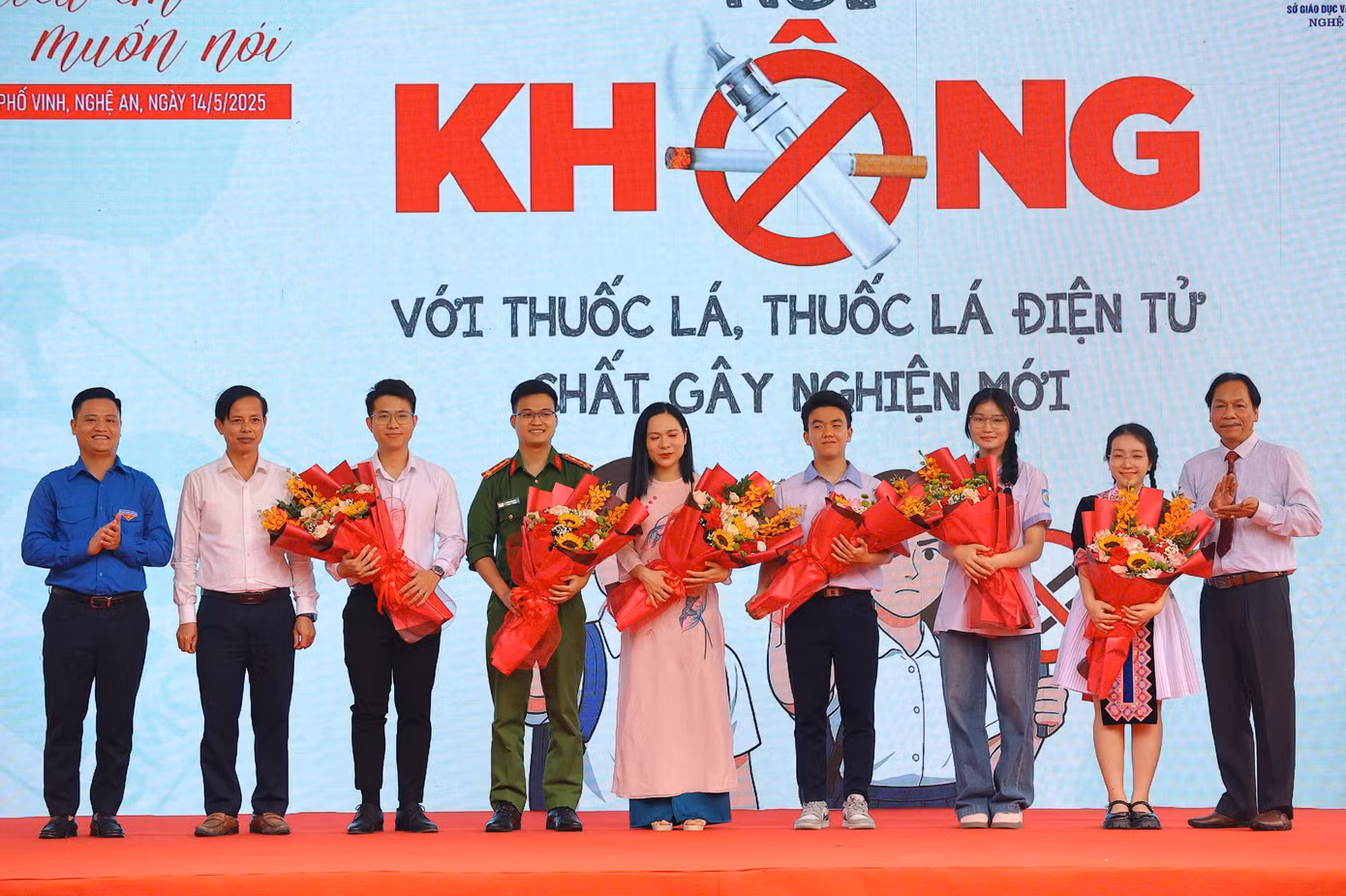 Thuốc lá điện tử - 'cạm bẫy ngọt ngào' với thanh thiếu niên ảnh 26
