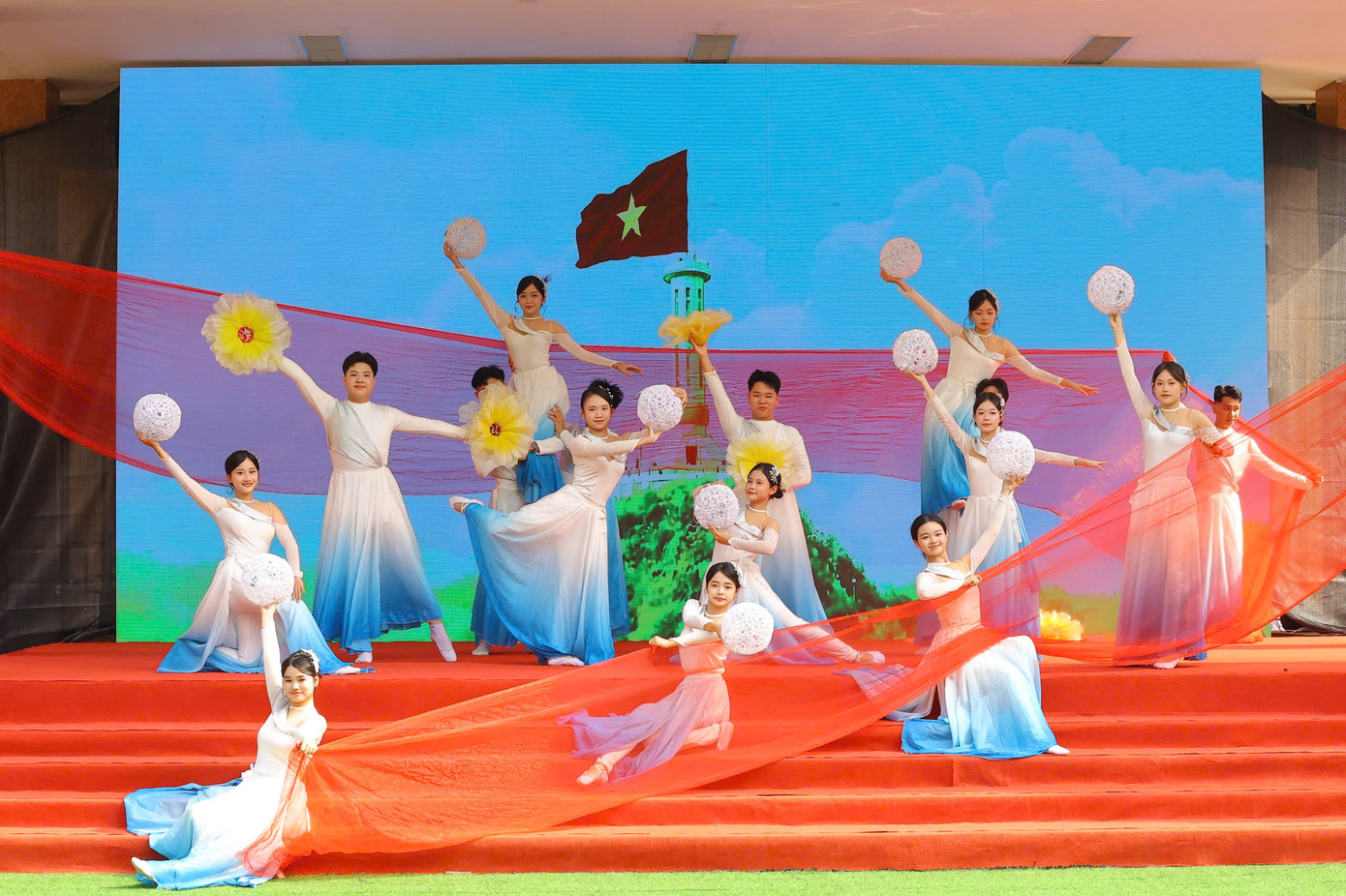 Thuốc lá điện tử - 'cạm bẫy ngọt ngào' với thanh thiếu niên ảnh 10 Thuốc lá điện tử - 'cạm bẫy ngọt ngào' với thanh thiếu niên ảnh 10