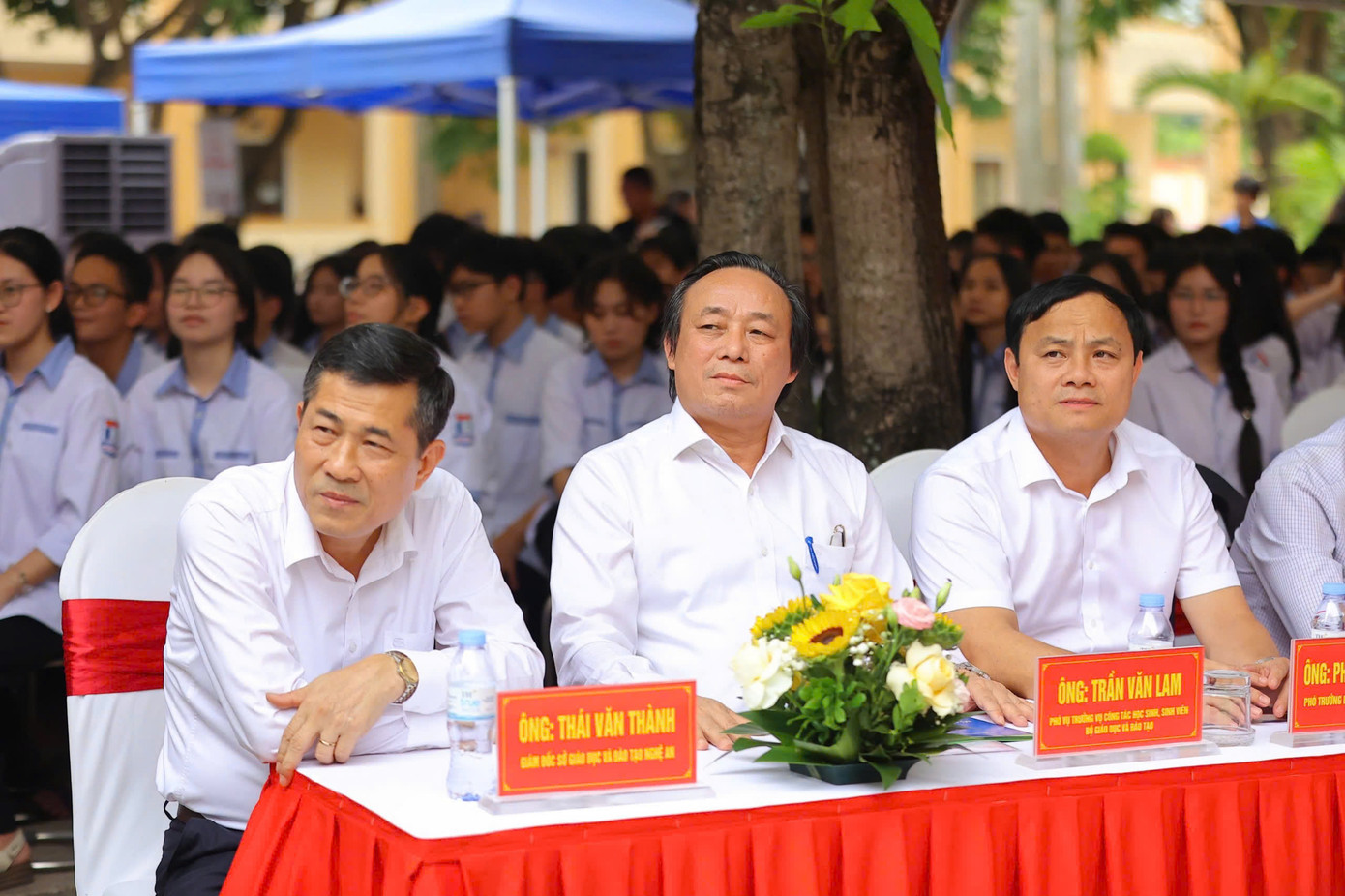 Các đại biểu tại diễn đàn Các đại biểu tại diễn đàn