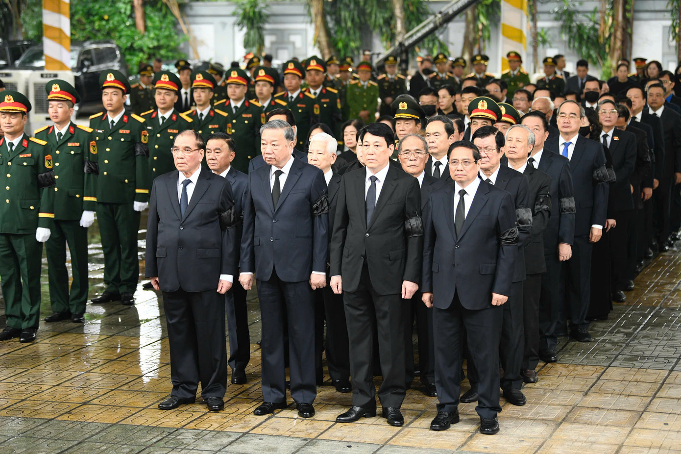 Lễ viếng nguyên Chủ tịch nước Trần Đức Lương ảnh 13 Lễ viếng nguyên Chủ tịch nước Trần Đức Lương ảnh 13