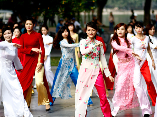 Các động tác có nhịp điệu nhẹ nhàng