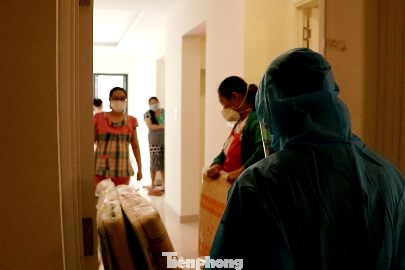 Trong số đó, có nhiều bệnh nhân là sản phụ không may mắc COVID-19 nhưng không có triệu chứng hoặc triệu chứng nhẹ. Trong số đó, có nhiều bệnh nhân là sản phụ không may mắc COVID-19 nhưng không có triệu chứng hoặc triệu chứng nhẹ.