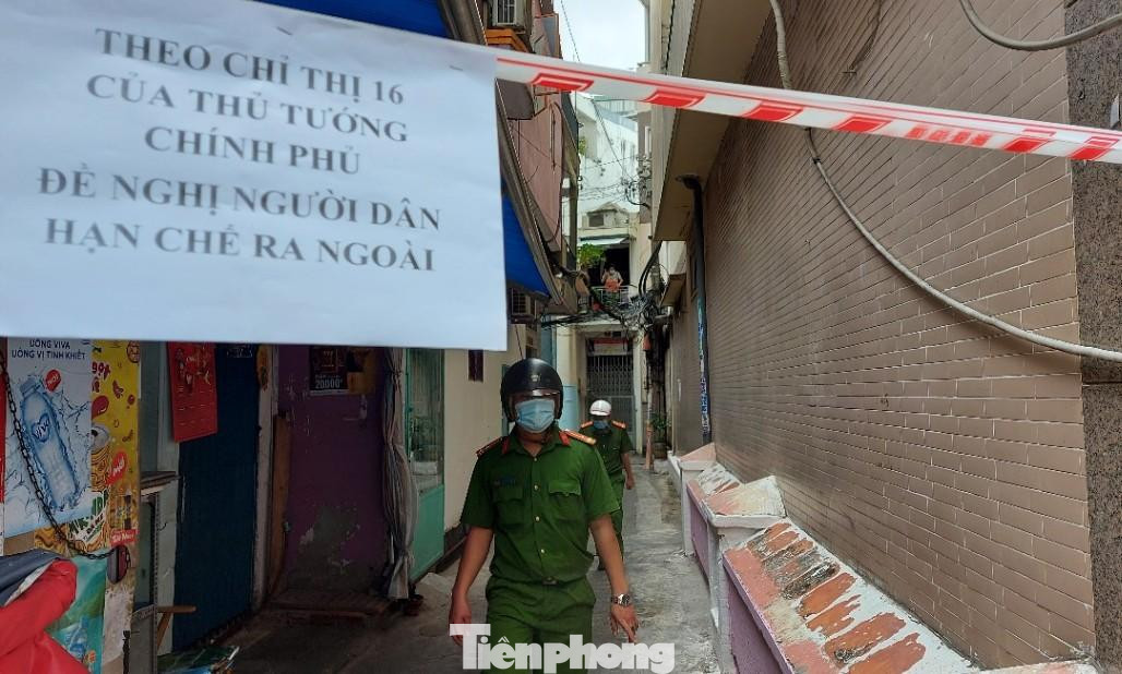 TPHCM tận dụng thời gian giãn cách xã hội để thực hiện chiến dịch tiêm vắc xin COVID-19 lần thứ 5.