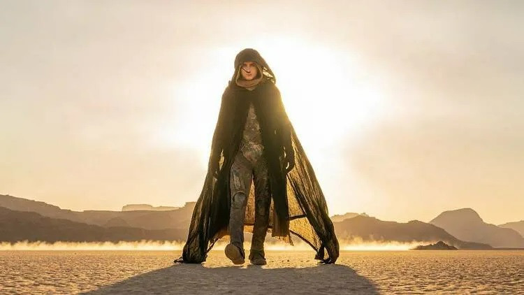 Đoàn làm phim Dune 2 dành một tháng để quay ở sa mạc Abu Dhabi (thủ đô Các Tiểu vương quốc Ảrập thống nhất – UAE). Ảnh: Warner Bros. Đoàn làm phim Dune 2 dành một tháng để quay ở sa mạc Abu Dhabi (thủ đô Các Tiểu vương quốc Ảrập thống nhất – UAE). Ảnh: Warner Bros.