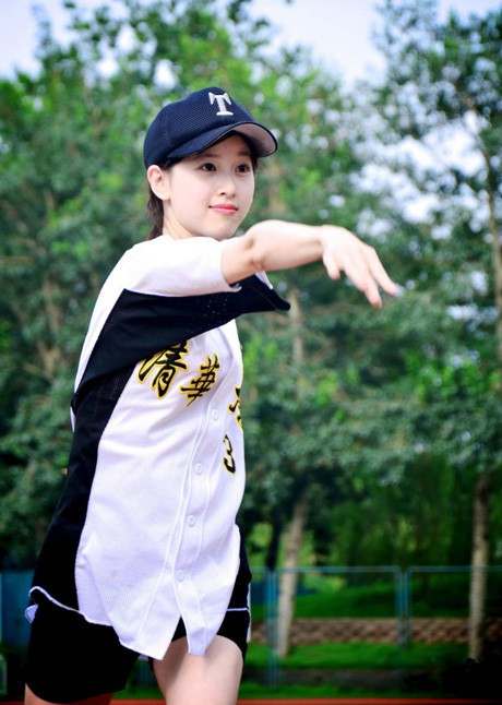 Cô bé trà sữa đã trở thành hiện tượng và là nhân vật được cư dân mạng yêu mến