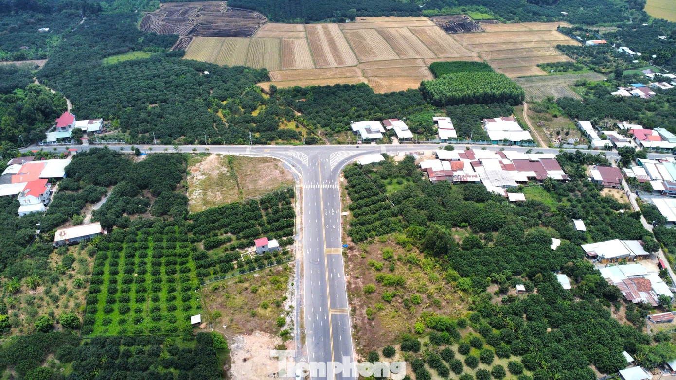 Đường dẫn cầu Bạch Đằng 2 phía tỉnh Đồng Nai.