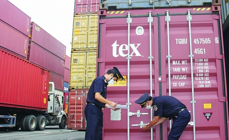 Ngành hải quan hỗ trợ DN ở Bình Dương vượt khó Ngành hải quan hỗ trợ DN ở Bình Dương vượt khó