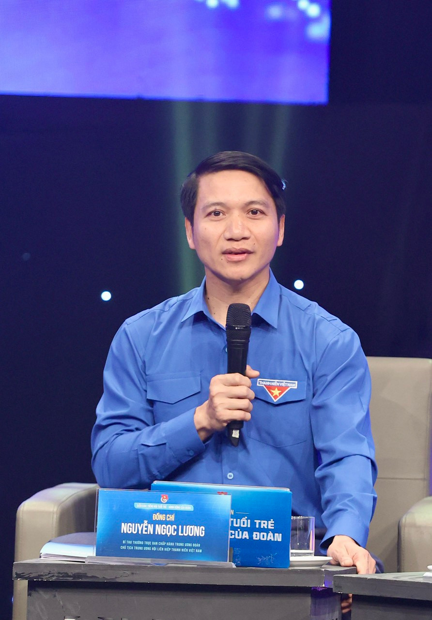 Anh Nguyễn Ngọc Lương - Bí thư thường trực Trung ương Đoàn, Chủ tịch Trung ương Hội Liên hiệp thanh niên Việt Nam, cho rằng, vấn đề hỗ trợ bạn trẻ lập thân, lập nghiệp trước đây, hay khởi nghiệp, sáng tạo hiện nay đều là nhiệm vụ trọng tâm của tổ chức Đoàn. Ảnh: Trọng Tài Anh Nguyễn Ngọc Lương - Bí thư thường trực Trung ương Đoàn, Chủ tịch Trung ương Hội Liên hiệp thanh niên Việt Nam, cho rằng, vấn đề hỗ trợ bạn trẻ lập thân, lập nghiệp trước đây, hay khởi nghiệp, sáng tạo hiện nay đều là nhiệm vụ trọng tâm của tổ chức Đoàn. Ảnh: Trọng Tài