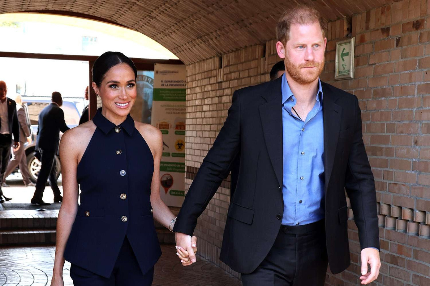 Hoàng tử Harry và Meghan được nhiều người trẻ tuổi ủng hộ trở lại Anh. Ảnh: Getty Images. Hoàng tử Harry và Meghan được nhiều người trẻ tuổi ủng hộ trở lại Anh. Ảnh: Getty Images.