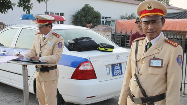 Nhiều cá nhân bảo kê cho xe quá tải ảnh 1