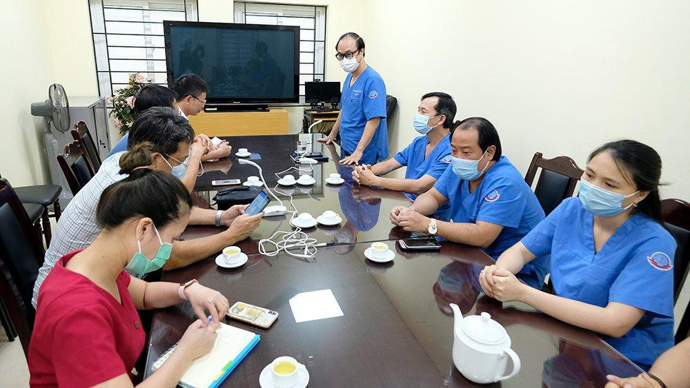 Ông Nguyễn Thành, Giám đốc Trung tâm cấp cứu 115 Hà Nội phát biểu.